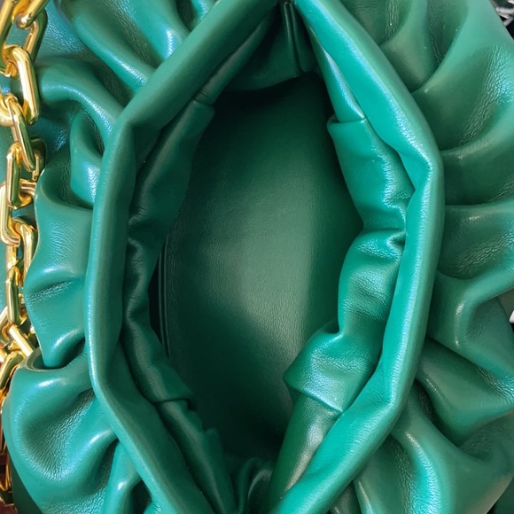 Faux Leather Pouch Bag 💚 - Picture 4 of 6